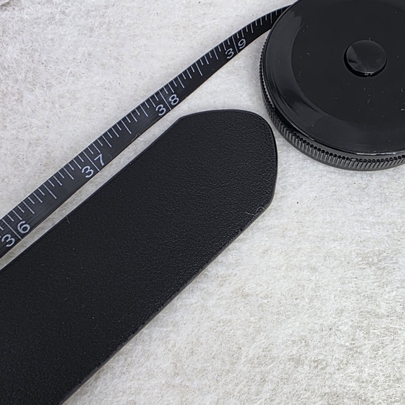 Black Hearts Belt Women's Size Medium 38" Faux Black Leather - Picture 3 of 3